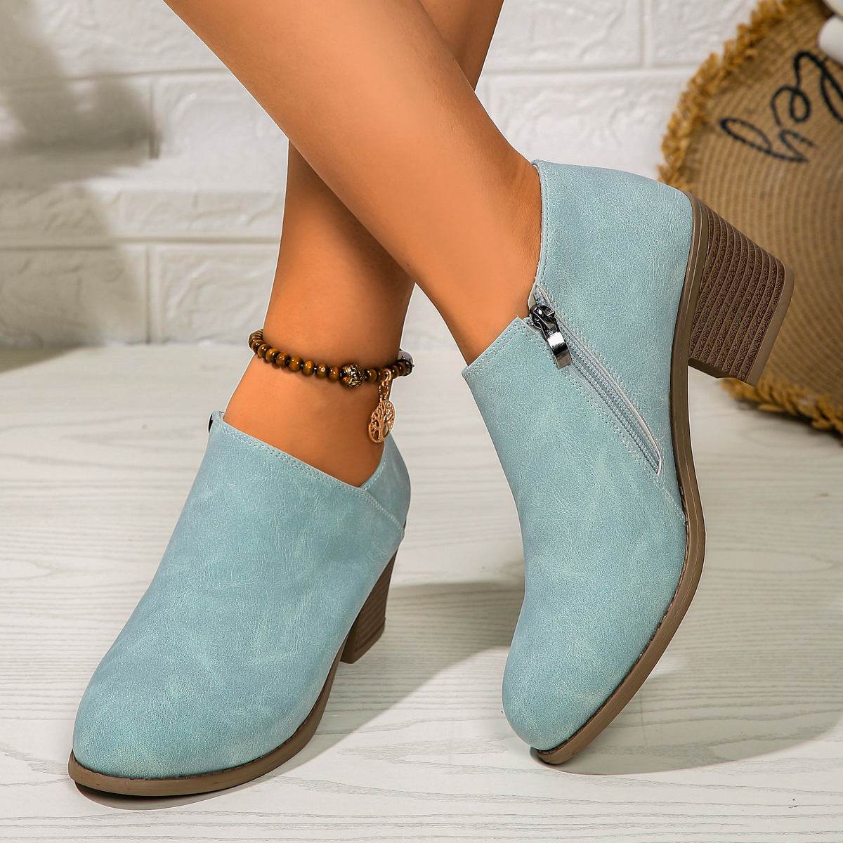 Bottines Courtes à Talon Large - Clairea Boutique