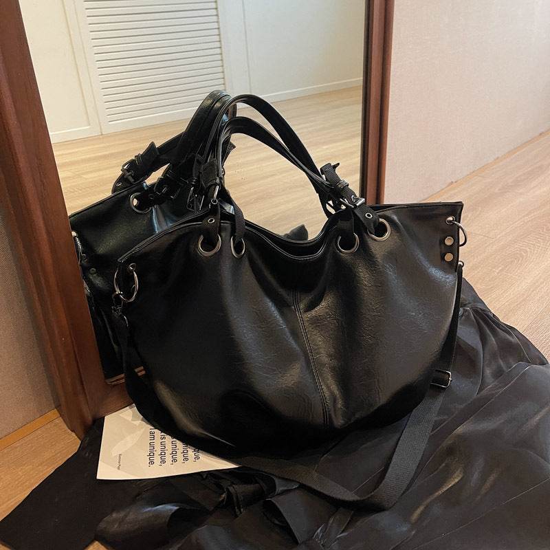 Sac Cabas Femme Uni à Bandoulière – Élégance Minimaliste et Praticité - Clairea Boutique
