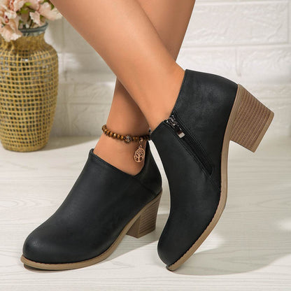 Bottines Courtes à Talon Large - Clairea Boutique